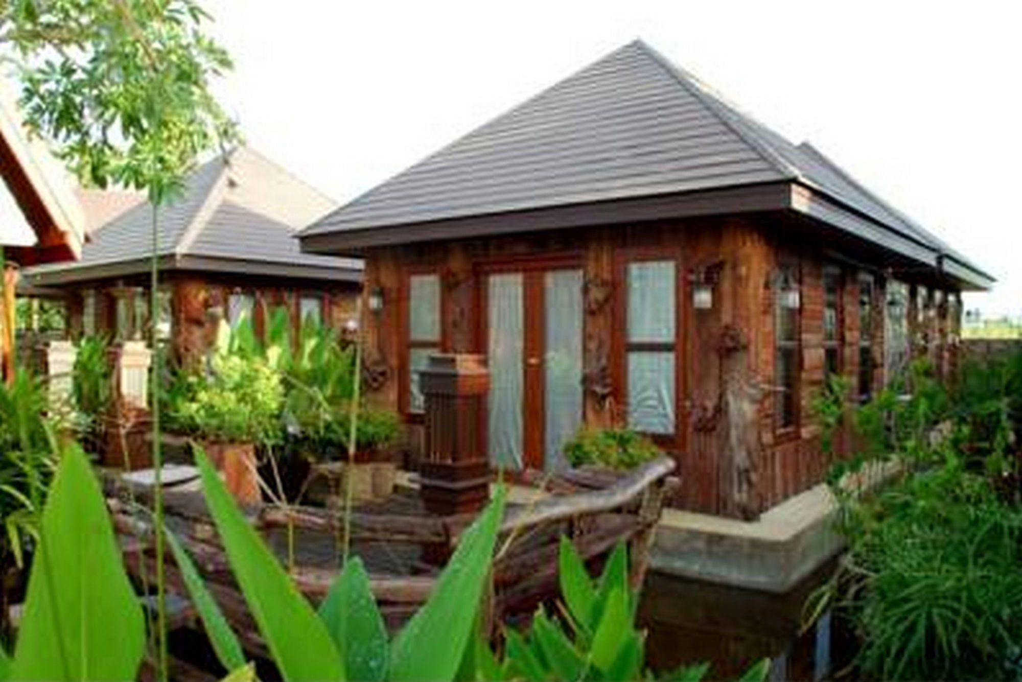 Prachuap Garden View Resort Прачуап-Кхірі-Кхан Екстер'єр фото