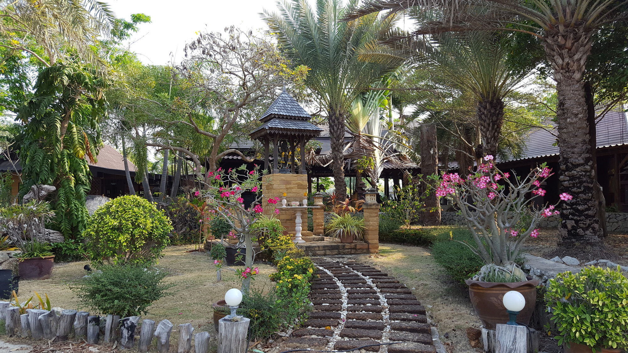 Prachuap Garden View Resort Прачуап-Кхірі-Кхан Екстер'єр фото